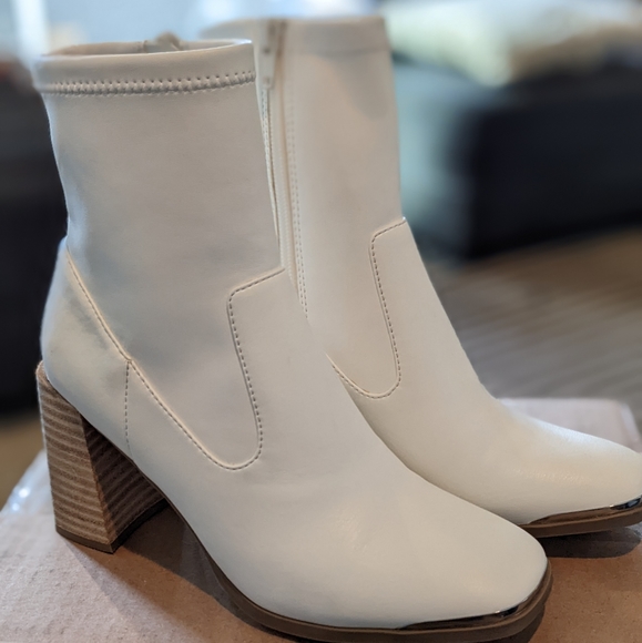 DV by Dolce Vita Shoes - DV by Dolce Vita Jordy Sock Boots